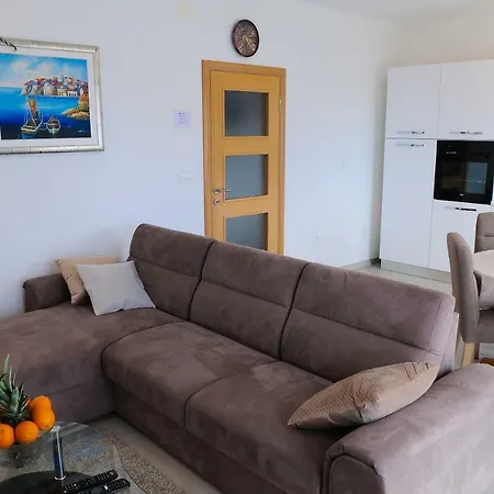 Petar Apartment Kastela